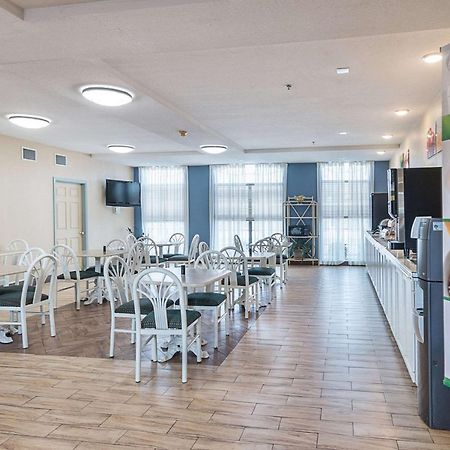 Quality Suites Temple Ngoại thất bức ảnh