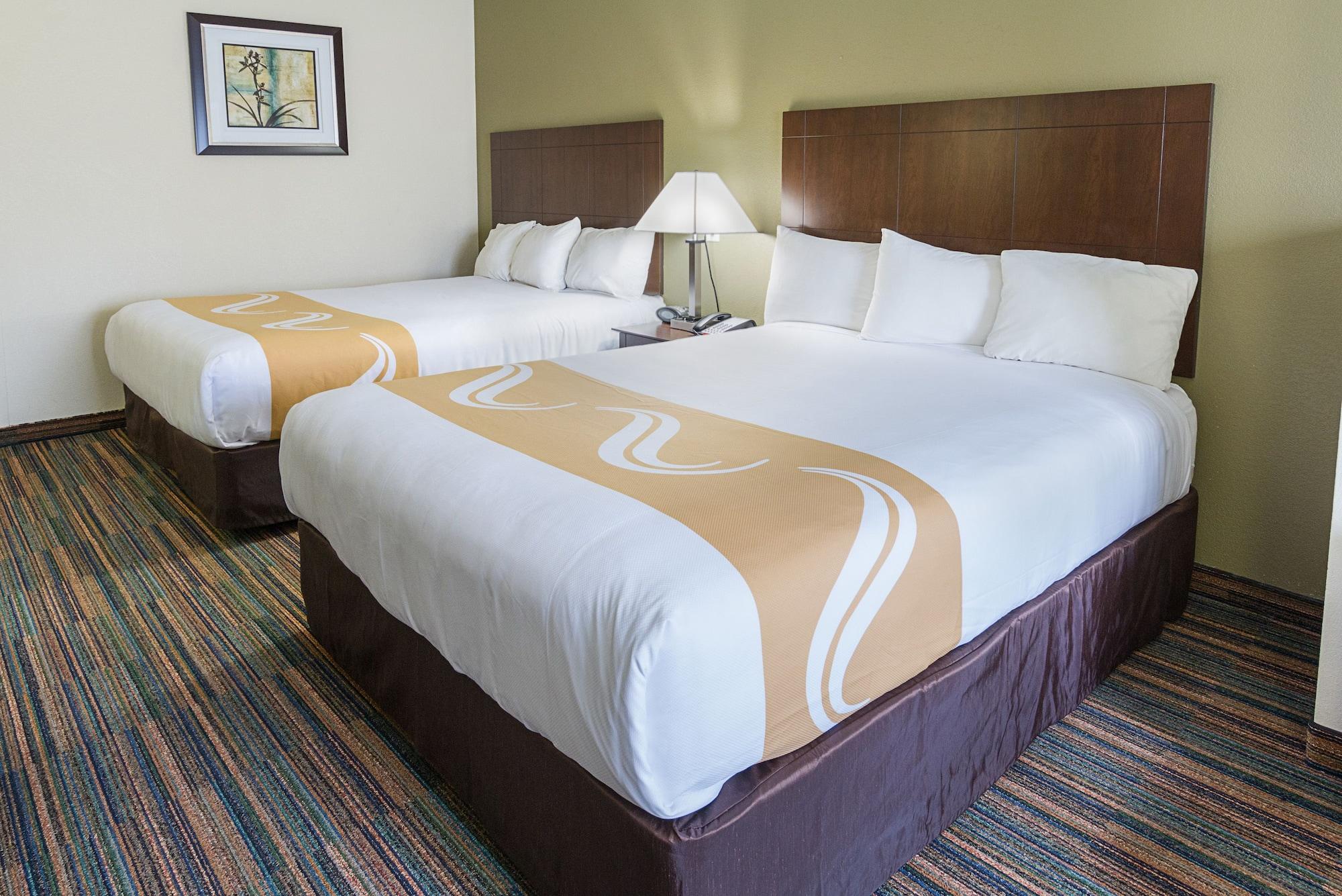 Quality Suites Temple Ngoại thất bức ảnh
