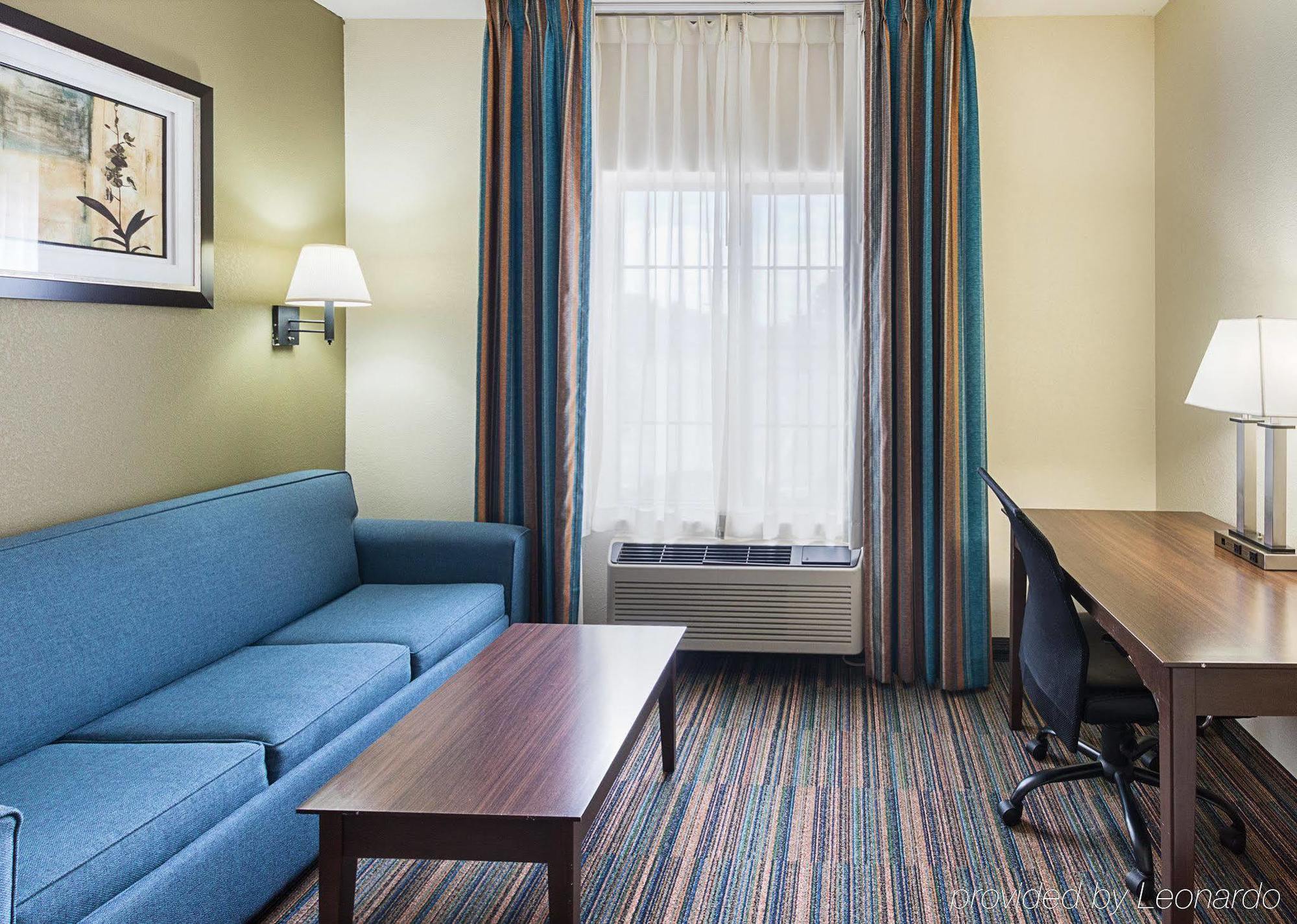 Quality Suites Temple Ngoại thất bức ảnh