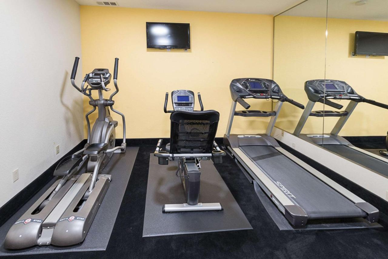 Quality Suites Temple Ngoại thất bức ảnh
