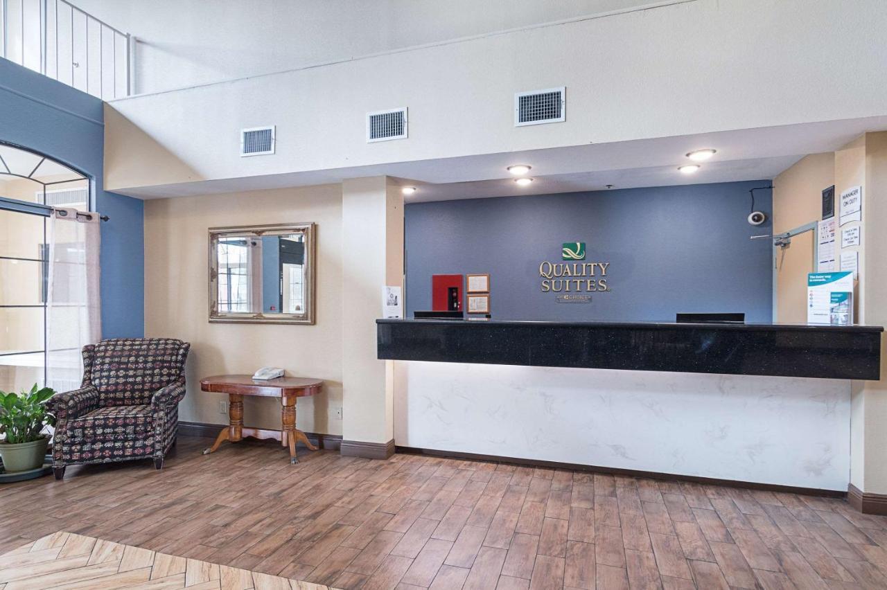 Quality Suites Temple Ngoại thất bức ảnh